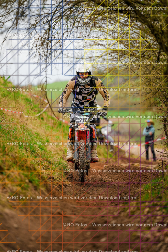 5 Lauf Mernes-840 | Sportfotografie von RO-Fotos: Motorsport, Motocross, Enduro, Laufveranstaltungen und Triathlon. Professionelle Fotos von Sportlern und Events. - Realisiert mit Pictrs.com