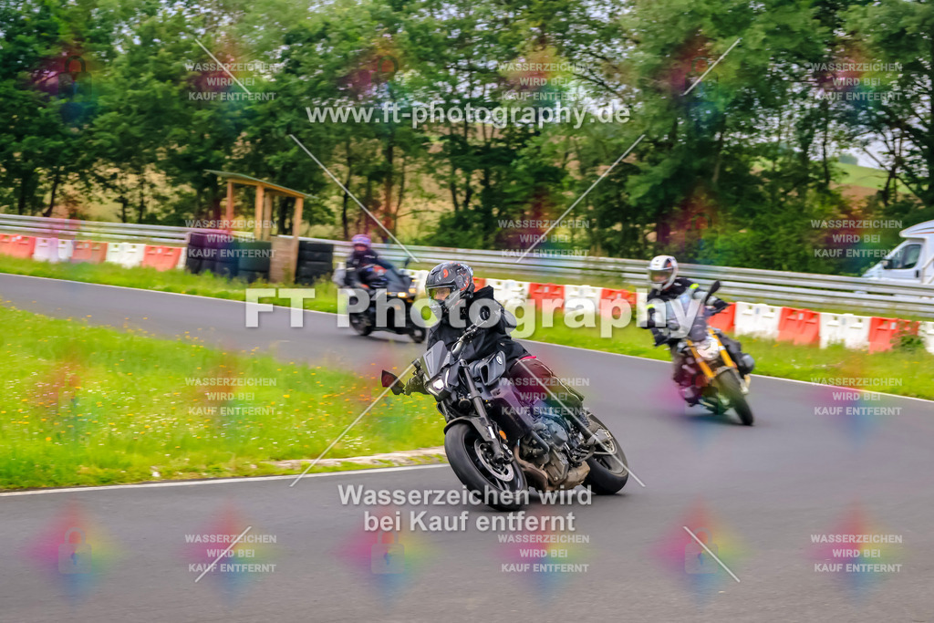 VBK-6321 | Hier findet Ihr Bilder von Touristenfahrten auf der Nürburgring Nordschleife oder von anderen Veranstaltungen die ich besucht habe. Viel Spass beim Durch Schauen 