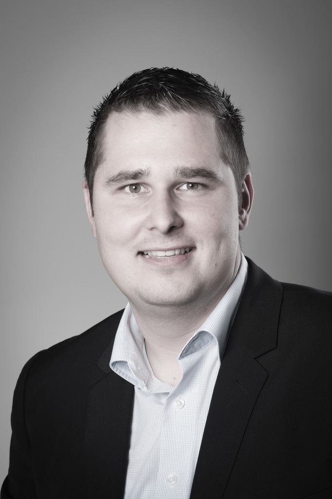 120615ServieGipfel2285_ | Fotograf Köln - Realisiert mit Pictrs.com