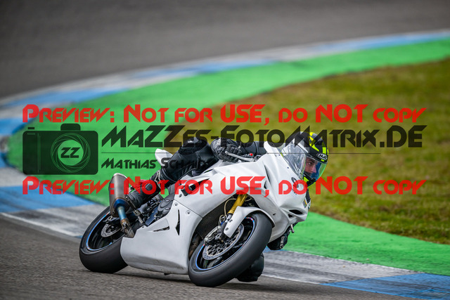 MaZZes_Fotomatrix_20240316_6007705_8237 | Fotograf Mathias Schmid
Sportfotograf,
Eventfotograf,
Hochzeitsfotograf,
Portraitfotograf