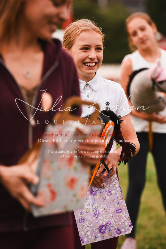 DSC_4466 | Pferde- und Turnierfotografie in Westsachsen. Pferdeportraits, Auftragszeichnungen und intuitive Kunst.