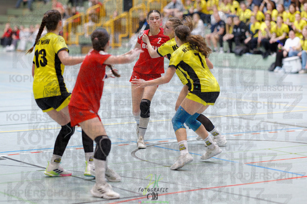 Hessenmeisterschaft wJC - Finale; HSG Kleenheim - HSG Weiterstadt/ Braunsh.Worf. | Hessenmeisterschaft wJC - Finale; HSG Kleenheim - HSG Weiterstadt/ Braunsh.Worf. am 22.03.2025 in Biedenkopf (Sporthalle Lahntalschule)Photo © 2025 - Jörg Heinrich - Realisiert mit Pictrs.com