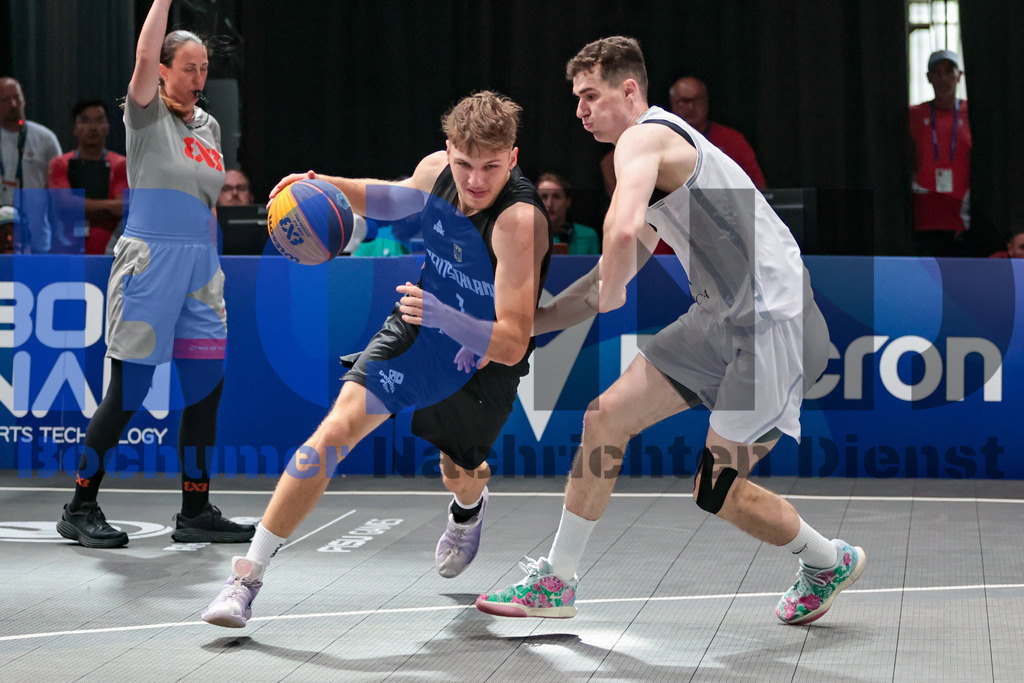 SES_RRG3x320250720-91 | bond - Realisiert mit Pictrs.com