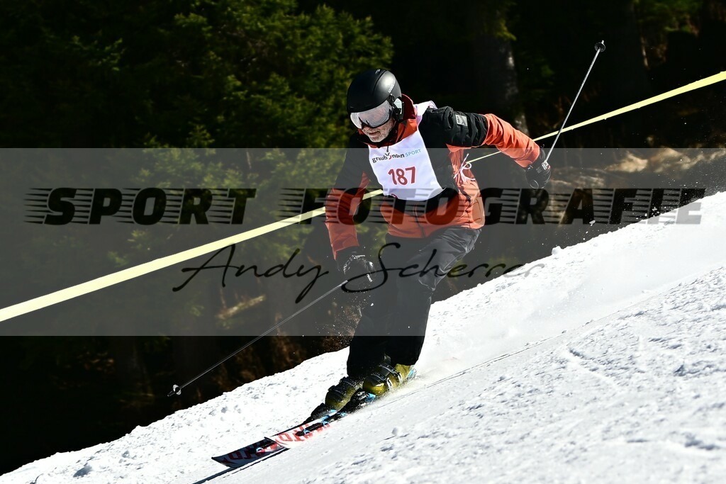 DSC_9640 | Kaufen Sie Sportbilder im Onlineshop von Andy Scherrer Sportfotografie. Faszinierende Bilder von Sportevents aus der ganzen Schweiz. Fussball, Frauenfussball, Unihockey, Handball, Schwingen und weiteren Sportarten. - Realisiert mit Pictrs.com