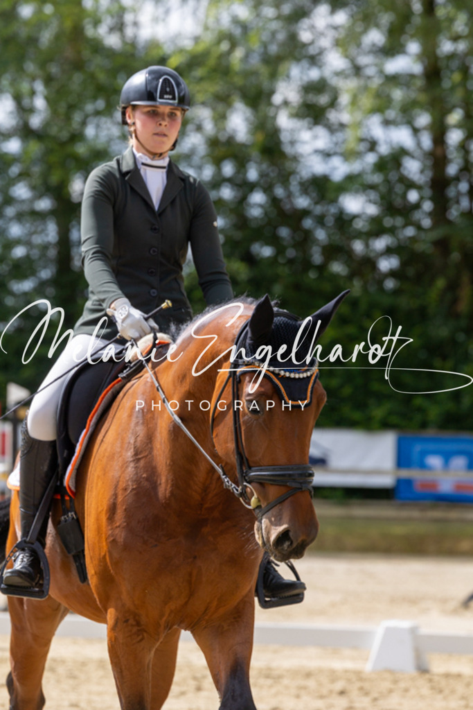 7I8A3912 | melanie-engelhardt-photography - Realisiert mit Pictrs.com