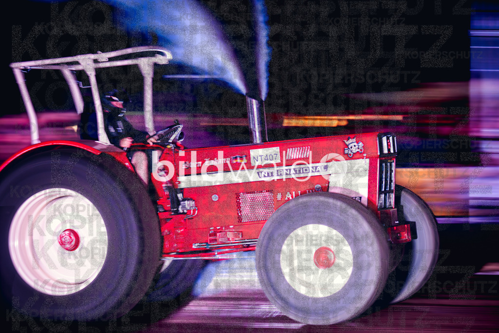 Trecker Treck Hohenhorn 2025 Pulling Party (615 von 778) | BILDWALD - eine Auswahl an Bildern von Thomas Perrotton zum bestellen und genießen. Alle Bilder von Thomas Perrotton - Alle Bilder mit einer SONY Kamera gemacht - SONY TAMRON SIGMA PHOTOSHOP LIGHTROOM BILDWALD Online kaufen Bilderwald Wandbilder - Realisiert mit Pictrs.com