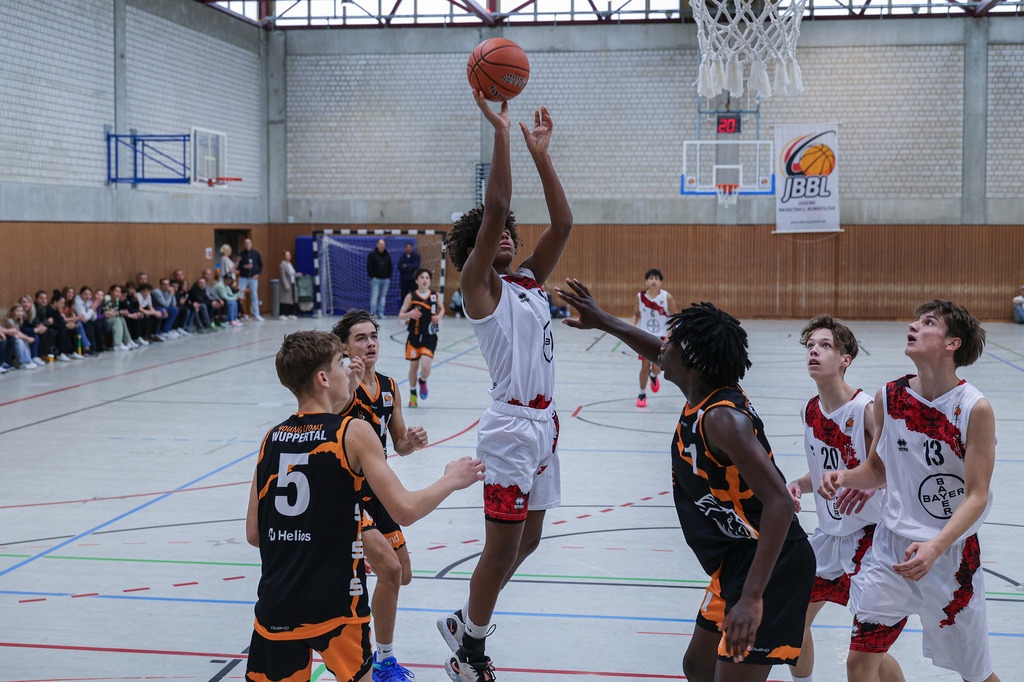 JBBL BAYER GIANTS vs Young Lions Wuppertal-38 | Fotos von Basketballspielen aus dem Raum NRW fotografiert von Gero Mueller-Laschet und Daniel Schaefer - Realisiert mit Pictrs.com