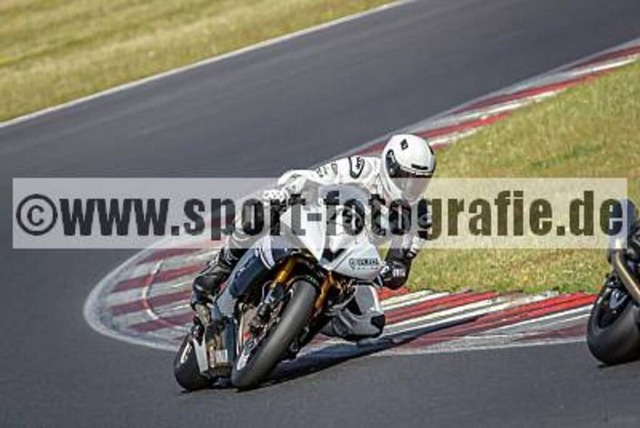 spof1937 | Professionelle Fotos von Sportveranstaltungen, aber auch Hochzeiten und anderen Events. - Realisiert mit Pictrs.com