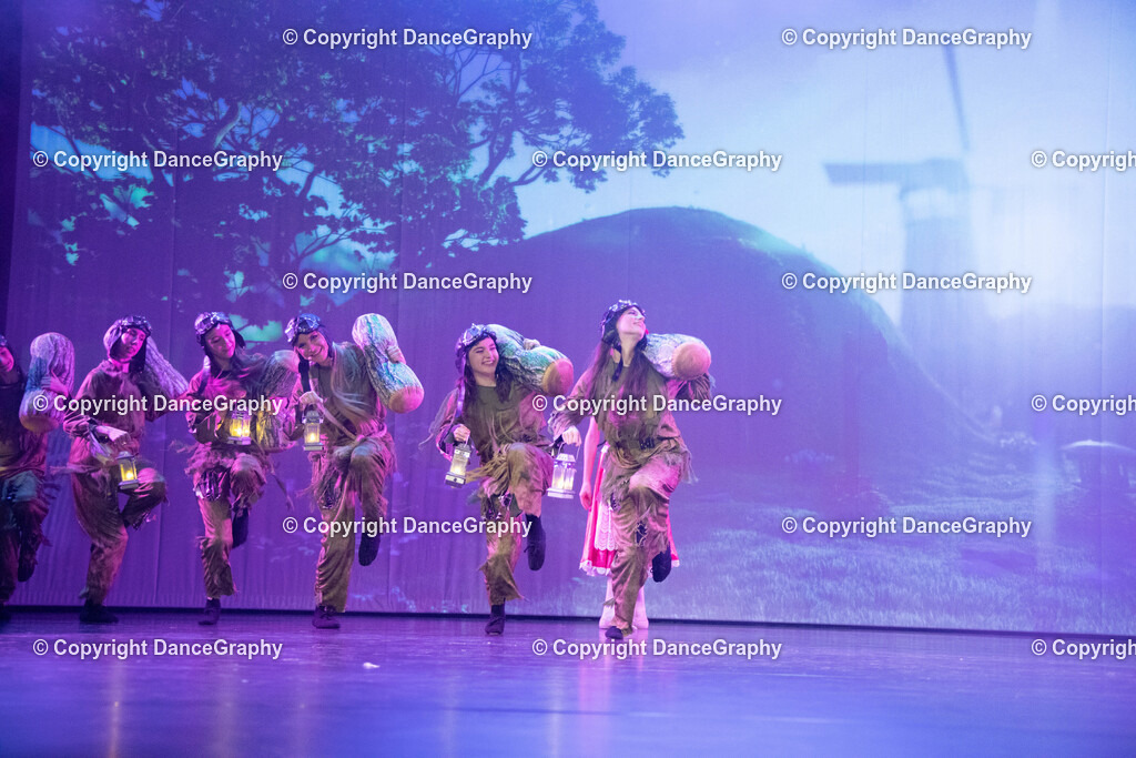 GPHY3179 | DanceGraphy - Realisiert mit Pictrs.com