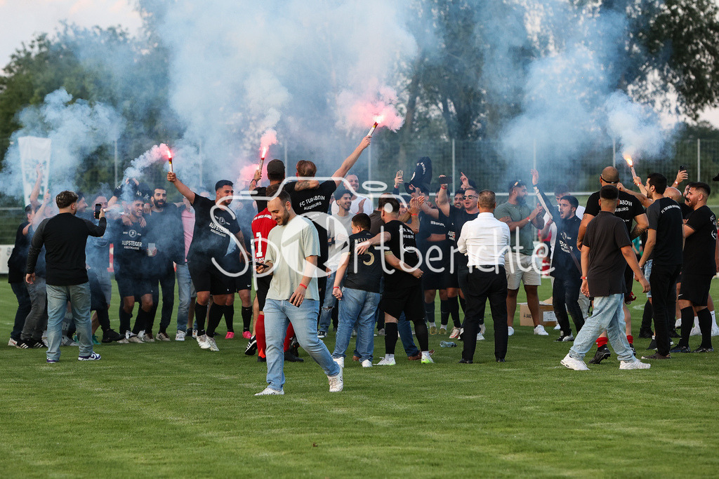 SG Mauerbach - FC Tur Abdin Augsburg | Professionelle Sportfotos aus den Bereichen Fußball, Eishockey, Handball und vieles mehr. Ob Sieg oder Niederlage