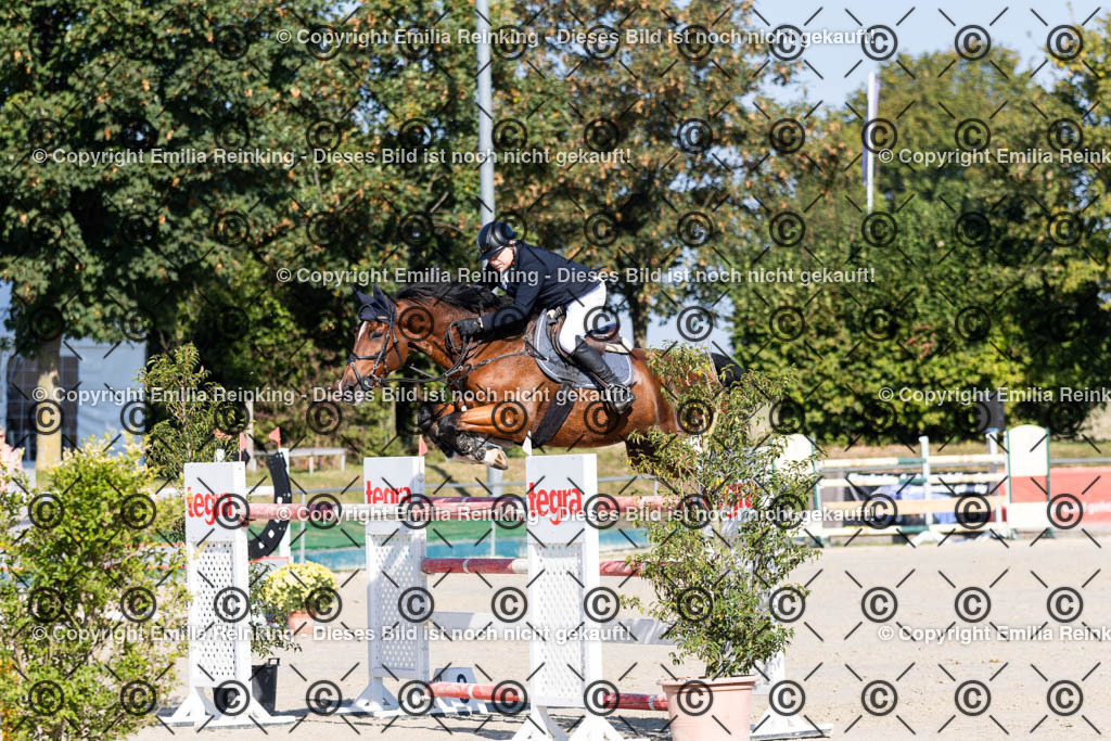 CL5A9683 | Emilia Reinking Fotografie - Realisiert mit Pictrs.com