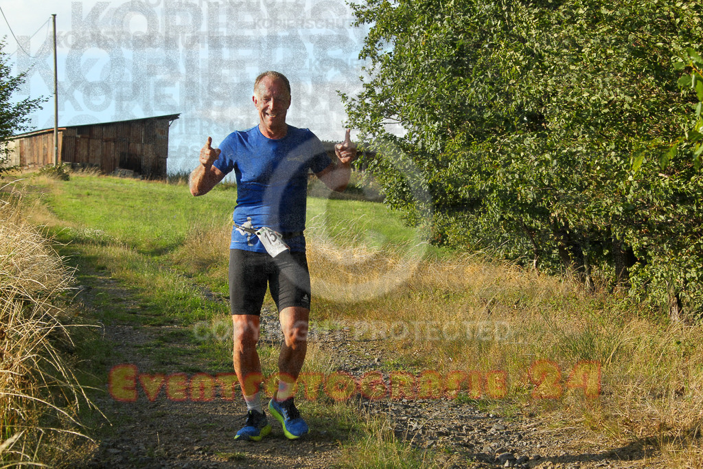 250801_1911_EV4_8243 | Sportfotografie im Rhein-Sieg Kreis, Köln, Bonn, NRW, Rheinland Pfalz, Hessen, etc. Unser Tätigkeitsfeld umfasst den Laufsport vom Volkslauf über den Marathon, Duathlon, Triathon bis zum Ultralauf wie Kölnpfad Ultra oder Schindertrail.