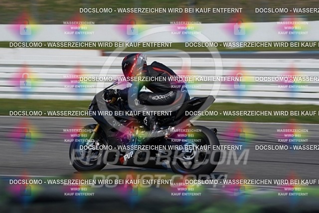 2022_05_09_PBK_22620 | Sportfotografie; SlowMotion; Video; Rennstrecke; Hafeneger; RSE; Speer; Trackday; Motorsportarena; Hockenheimring; Brno; Most; Barcelona; Valencia, Benny; Kaetzmer;