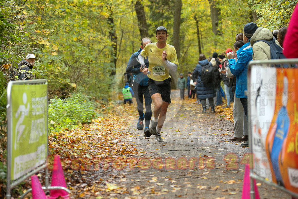 251026_1227_EX1_0433 | Sportfotografie im Rhein-Sieg Kreis, Köln, Bonn, NRW, Rheinland Pfalz, Hessen, etc. Unser Tätigkeitsfeld umfasst den Laufsport vom Volkslauf über den Marathon, Duathlon, Triathon bis zum Ultralauf wie Kölnpfad Ultra oder Schindertrail.