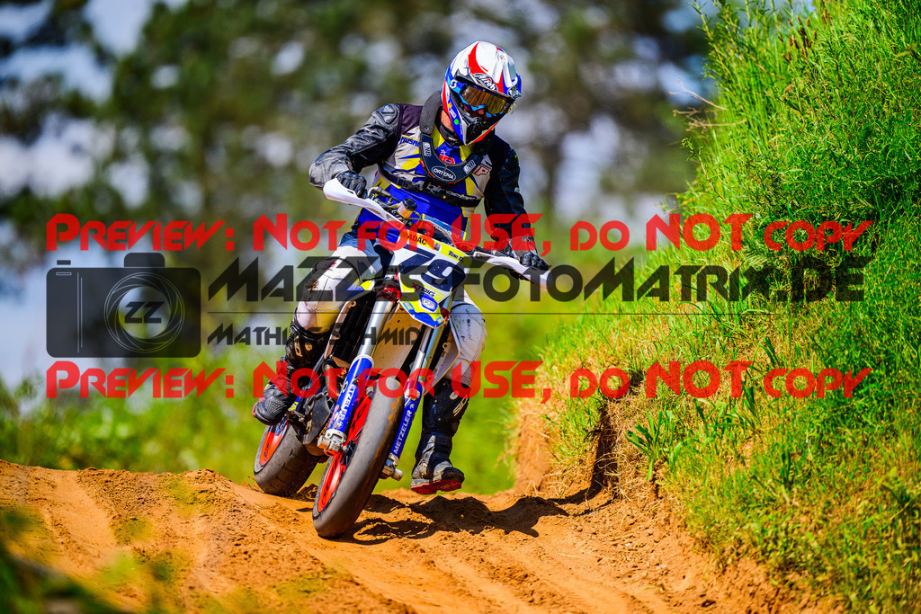 MaZZes_FotoMatrix_240512_6007705_9728 | S4