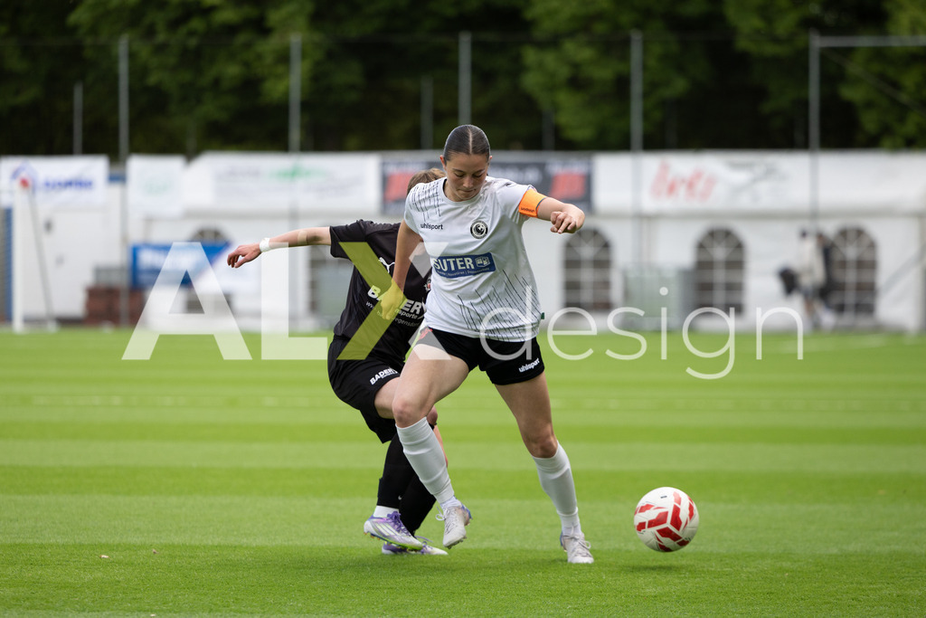 Fußball I Frauen I Saison 2025-2026 I Frauen 3. Liga | FVRZ Gruppe 2 | 18. Spieltag I Spielvereinigung Schaffhausen Damen 1 - Team Furttal Zürich I 17.05.2026 | Hochwertige Sportfotos kaufen & lizenzieren für Medien, Vereine, Agenturen & Sportler:innen. Entdecke professionelle Sportfotografie im Bildshop von Alexander Franzen. - Realisiert mit Pictrs.com