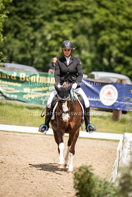 Bad_Meinberg_05945 | saradresslerfotografie - Realisiert mit Pictrs.com