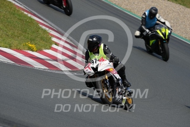 2024_07_08_PBK_52478 | Sportfotografie; SlowMotion; Video; Rennstrecke; Hafeneger; Speer; Racing; RSE; BMW; CBO; Trackday; Motorsportarena; Hockenheimring; Brno; Most; Barcelona; Valencia