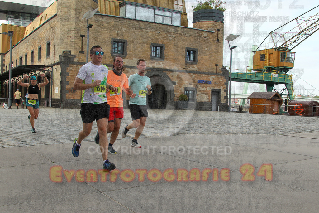 250920_1520_EV4_8497 | Sportfotografie im Rhein-Sieg Kreis, Köln, Bonn, NRW, Rheinland Pfalz, Hessen, etc. Unser Tätigkeitsfeld umfasst den Laufsport vom Volkslauf über den Marathon, Duathlon, Triathon bis zum Ultralauf wie Kölnpfad Ultra oder Schindertrail.