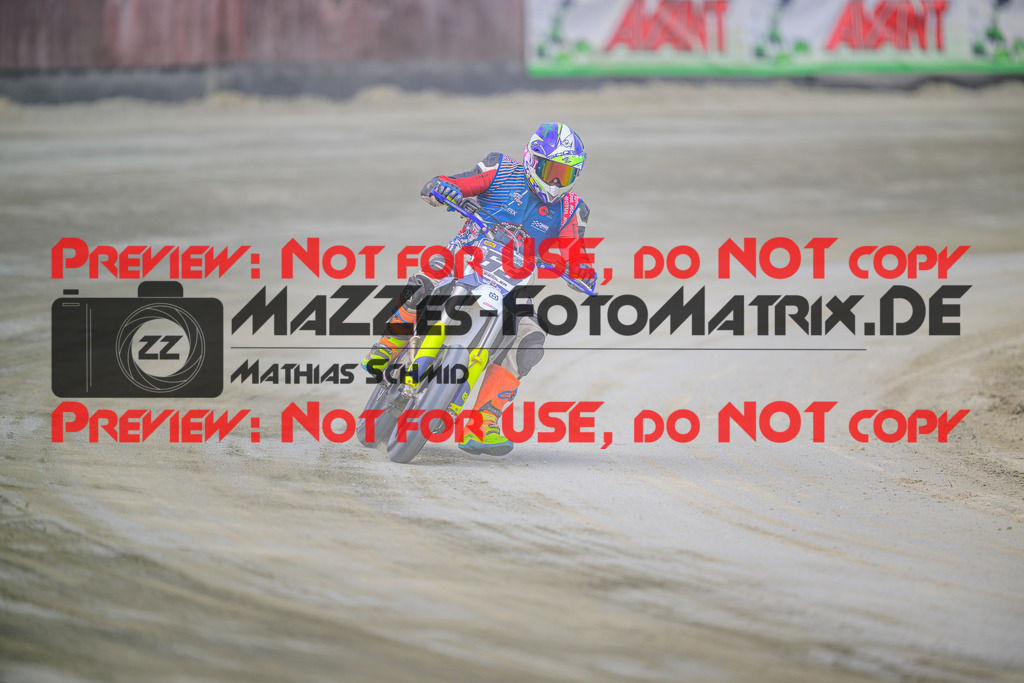 MaZZes_Fotomatrix_20250503_6007705_2616-2 | UE40