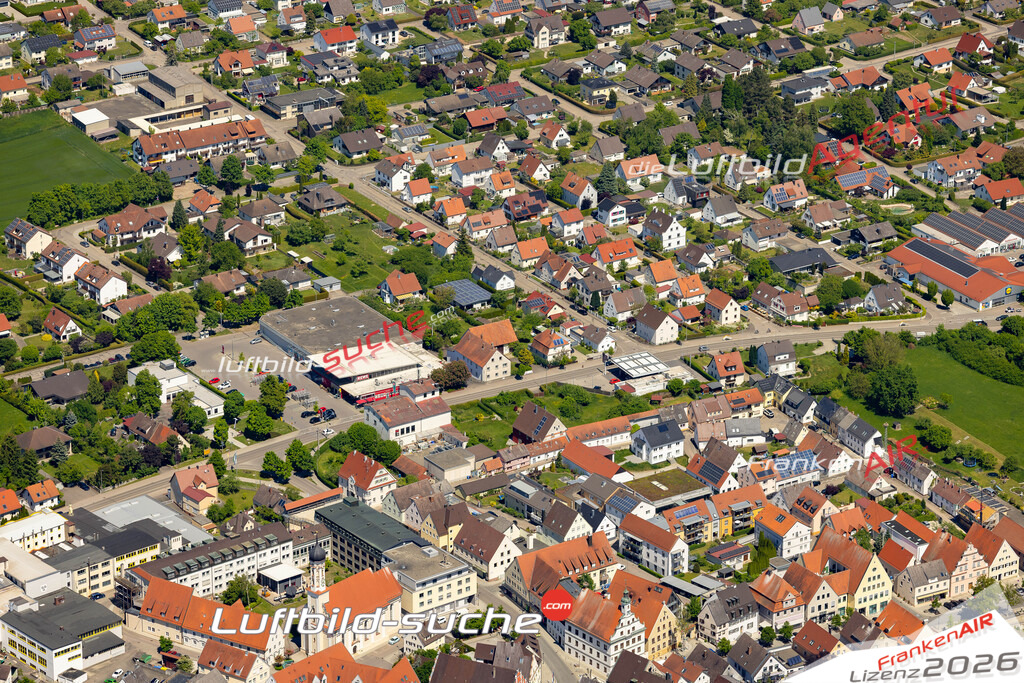 Luftaufnahme von Gundelfingen an der Donau Vs Google Maps- Die Luftaufnahme wurde 2025 vom UL-Flugzeug heraus erstellt ( keine Drohne ) - Hochauflösende Luftaufnahme - für professionelle Ausdrucke geeignet. Die Geschenkidee !Mit Lizenz und Bildrechte bestellbar