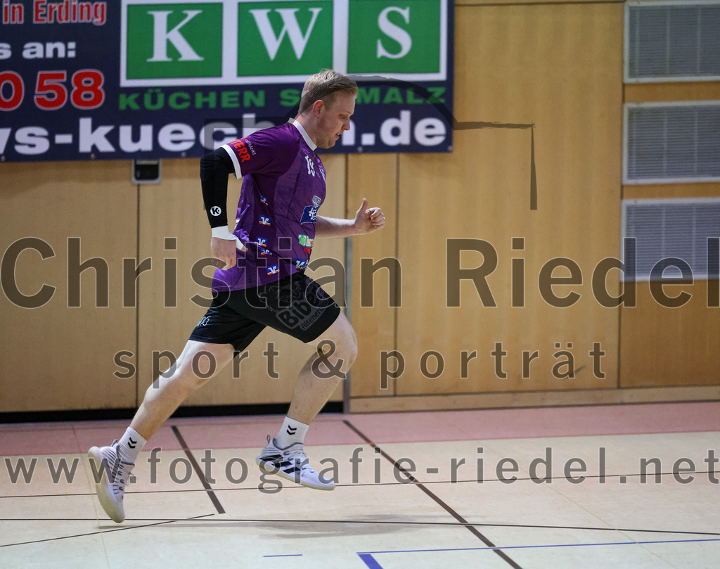 2023-03-11_013_SpVgg_Altenerding_gegen_SSG_Metten | Erding, Deutschland, 11.03.2023:
Handball, Bezirksoberliga Männer 2022 / 2023, 17. Spieltag, SpVgg Altenerding gegen SSG Metten, Endergebnis: 26:22

Jakob Obermair (SpVgg Altenerding, #19)

Foto: Christian Riedel / fotografie-riedel.net