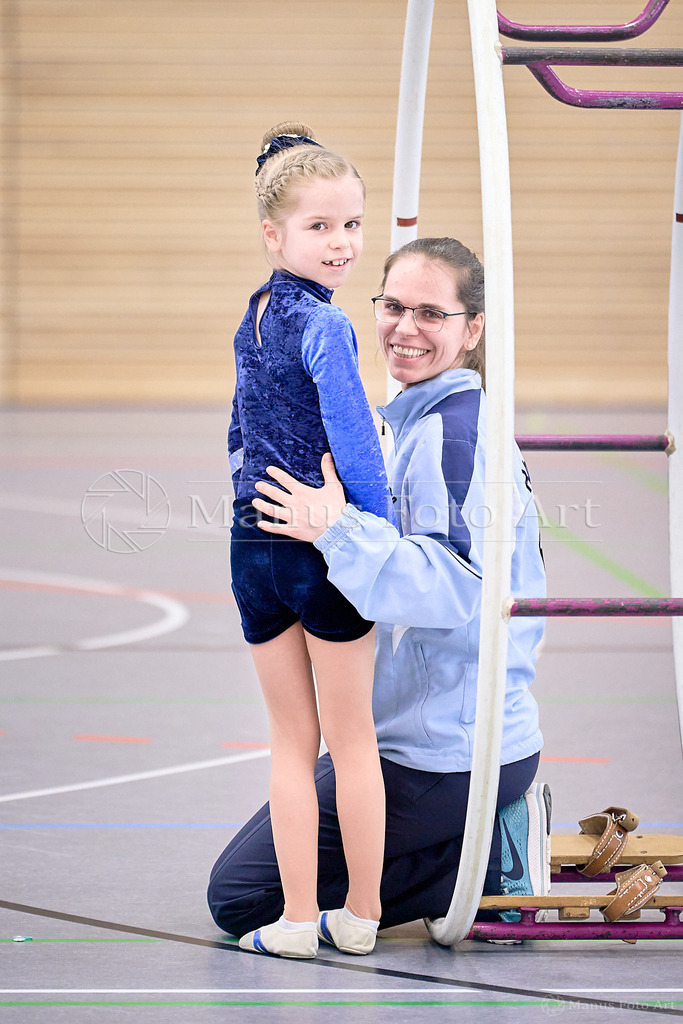 A-DSC01016 | Professionelle Sportfotografie in Hamburg, Schleswig-Holstein und Niedersachsen – spezialisiert auf Rhönrad, Geräteturnen, Leistungsturnen und rhythmische Sportgymnastik. Bundesweite Begleitung von Rhönrad-Events. Jetzt Sport-Fotos - Realisiert mit Pictrs.com