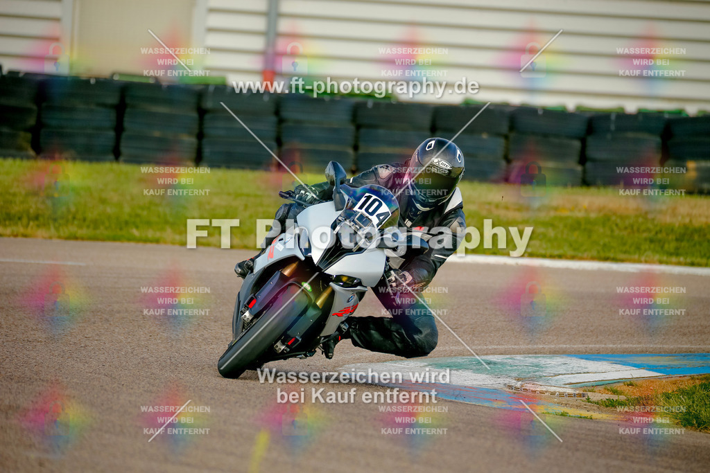 _MOT0233 | Hier findet Ihr Bilder von Touristenfahrten auf der Nürburgring Nordschleife oder von anderen Veranstaltungen die ich besucht habe. Viel Spass beim Durch Schauen 