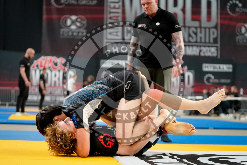 20250518PBB1869 | Athletes compete during the second day of the ADCC Amateur World Championship on May 18, 2025 in Warsaw, Poland. © Chiara Dazi / photoblackbelt