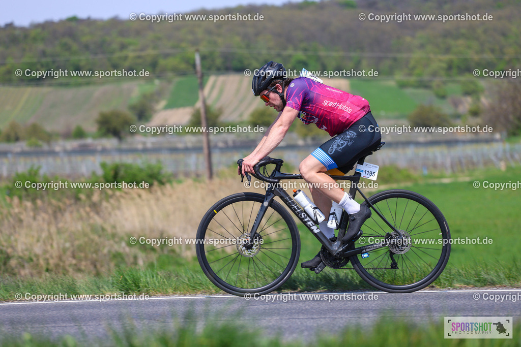 IMG_2220 | @sportshot_your_pictrs #yourpictures#roadtowm2029 #nrm #neusiedlerseeradmarathon #neusiedlersee #neusiedlerseetourismus #burgenland #mörbisch #nrm26 #burgenlandtourismus #voglundco #poweredbyburgenlandtourismus #radsport #rad #marathon #ucigranfondo #visitburgenland #ucigranfondoworldseries