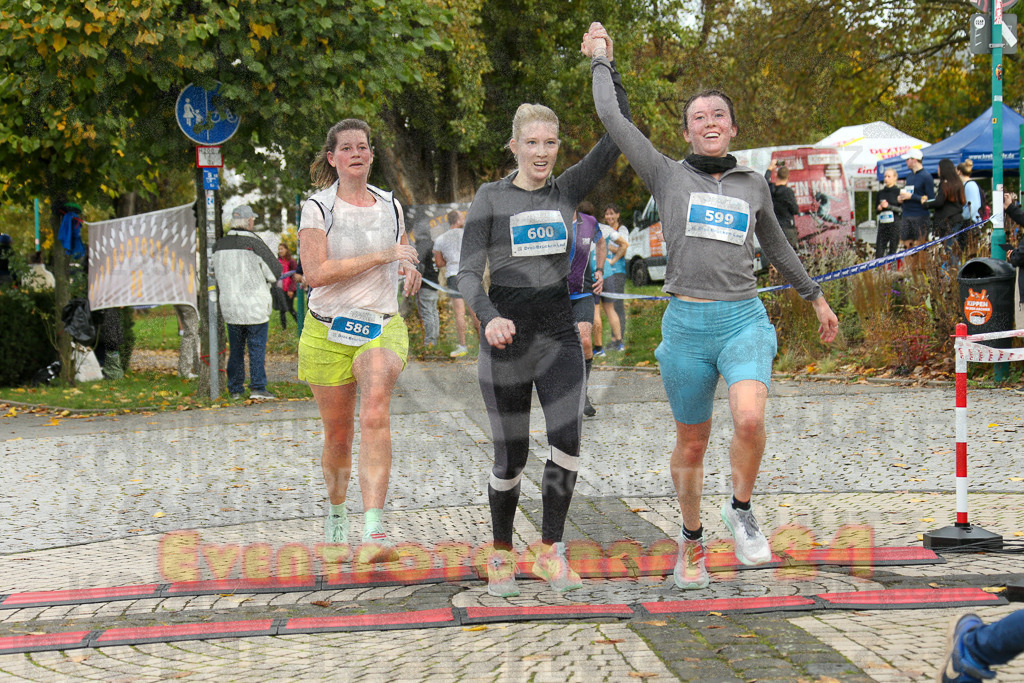 241020_1019_EX1_8701 | Sportfotografie im Rhein-Sieg Kreis, Köln, Bonn, NRW, Rheinland Pfalz, Hessen, etc. Unser Tätigkeitsfeld umfasst den Laufsport vom Volkslauf über den Marathon, Duathlon, Triathon bis zum Ultralauf wie Kölnpfad Ultra oder Schindertrail.