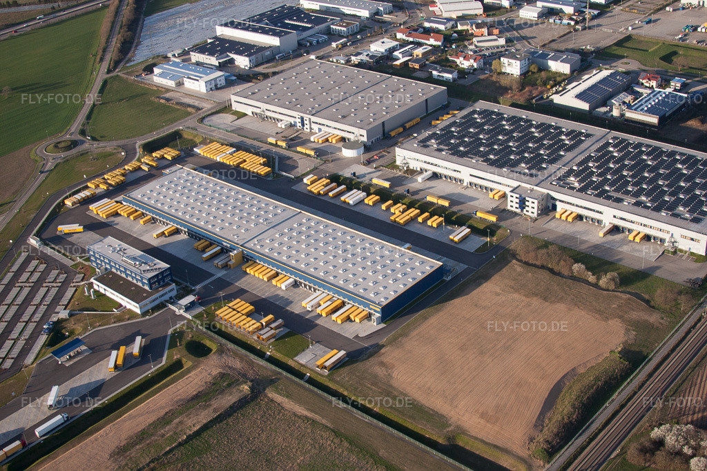 Luftbild: DACHSER Logistikzentrum Karlsruhe GmbH, Malsch in Malsch im Bundesland Baden-Württemberg in Deutschland. Foto: IMG_56453.jpg vom 14.04.2013 durch Werner Riehm/FLY-FOTO.de