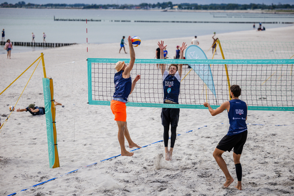 Beachvolleyball I Saison 2026 I FLENS Beach-Tour I 6. Turnier I Ostseebad Großenbrode | Jasper Lorenz Fotografie - Realisiert mit Pictrs.com