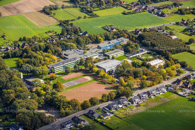 Voerde241009560 | Luftbild, Schulzentrum Voerde Nord, GV Gymnasium Voerde, Sporthalle GV - SV 08/29 Friedrichsfeld Handball und Städtische Kita Kindergarten Am Gymnasium, Friedrichsfeld, Voerde, Niederrhein, Nordrhein-Westfalen, Deutschland
