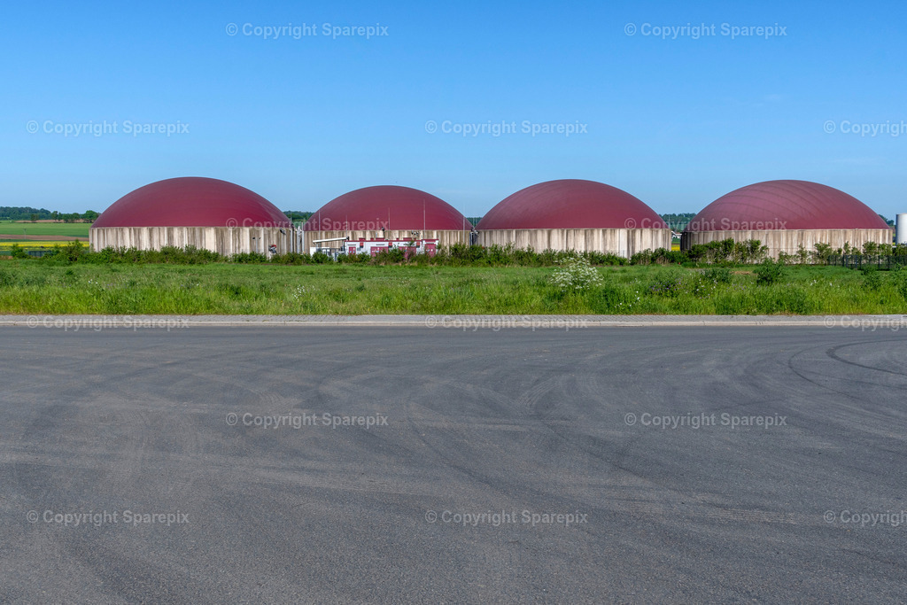 CAR_Agri_Biogas2 | Camera height 1,30m - light 6/45° - Realisiert mit Pictrs.com