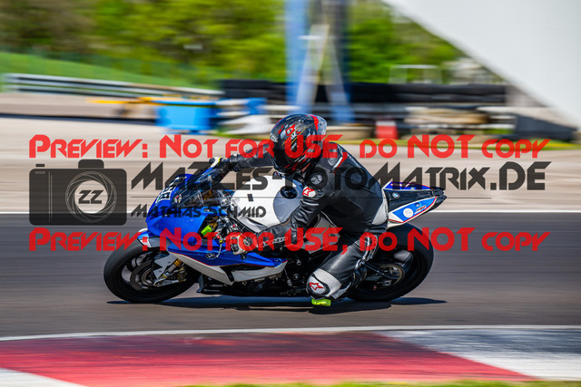 MaZZes_Fotomatrix_240415_6021986_3461 | S1