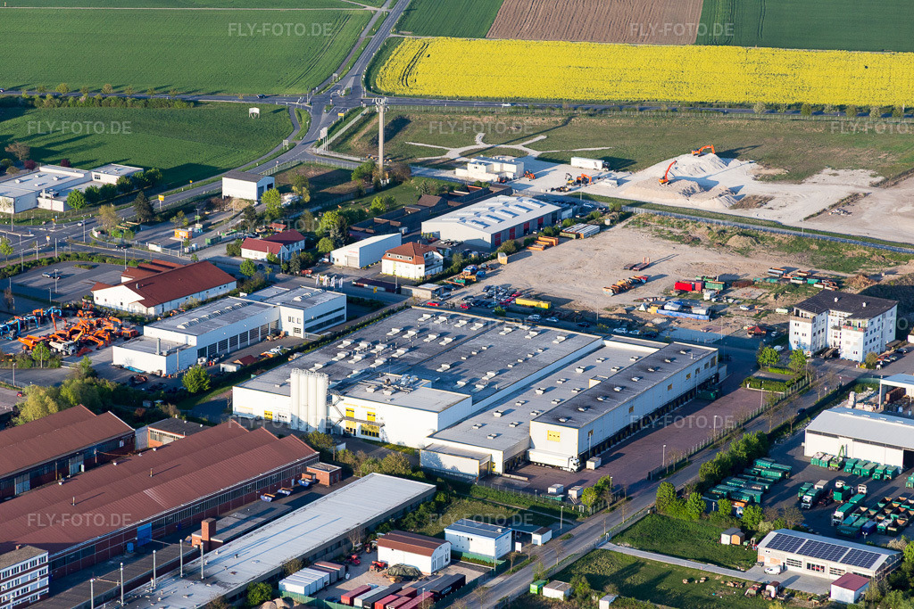 Luftbild: Werksgelände der Kiesel Mitte GmbH in Stockstadt am Rhein im Bundesland Hessen in Deutschland. Foto: IMG_077673.jpg vom 23.04.2015 durch Werner Riehm/FLY-FOTO.de