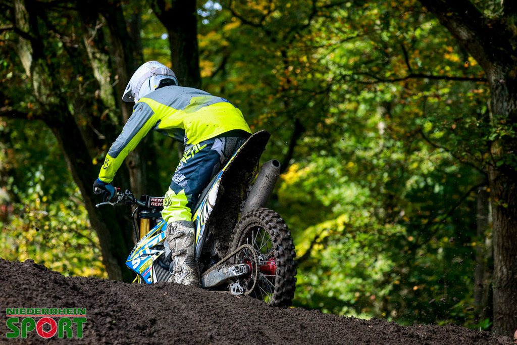 OpenTrack2024_Sonntag_Hobbyfahrer_237 | Bildergalerie von Sport-Ereignissen aber auch von weiteren spannenden Dingen - nicht nur vom Niederrhein. In Anlehnung an den bekannten Spruch von Hanns Dieter Hüsch heißt das Motto: "Niederrhein ist überall".  - Realisiert mit Pictrs.com