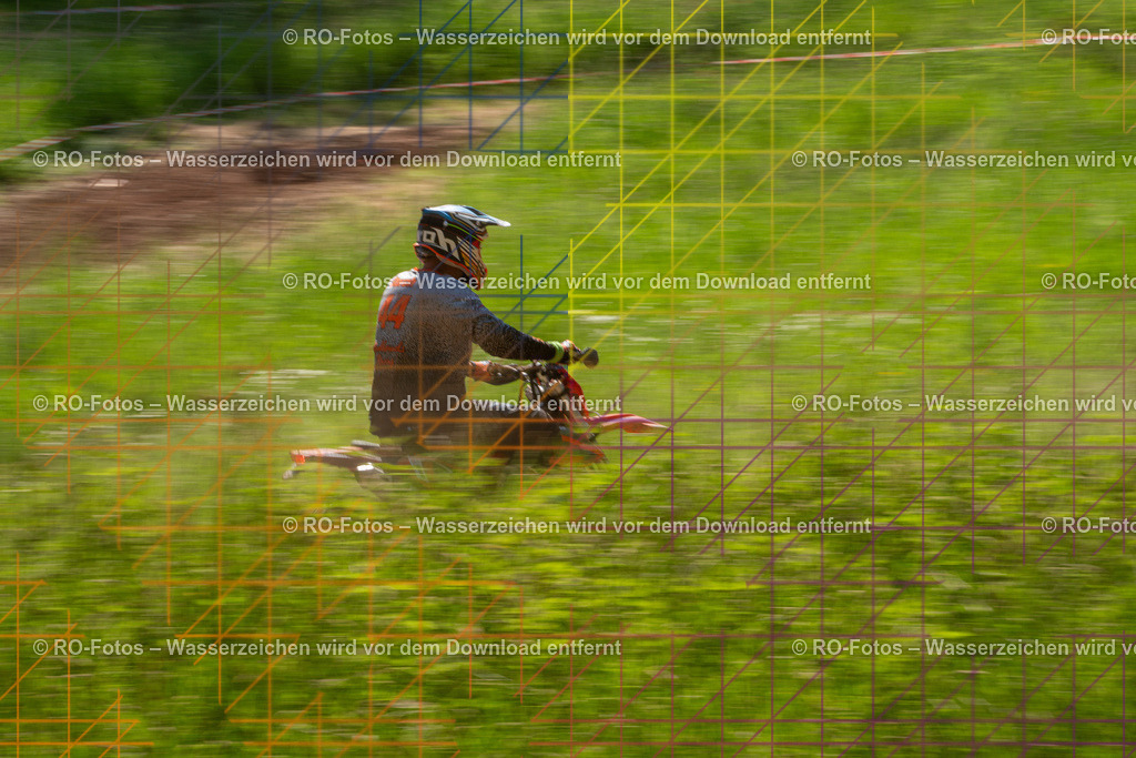 Wolfshausen 3 Lauf -1140 | Sportfotografie von RO-Fotos: Motorsport, Motocross, Enduro, Laufveranstaltungen und Triathlon. Professionelle Fotos von Sportlern und Events. - Realisiert mit Pictrs.com