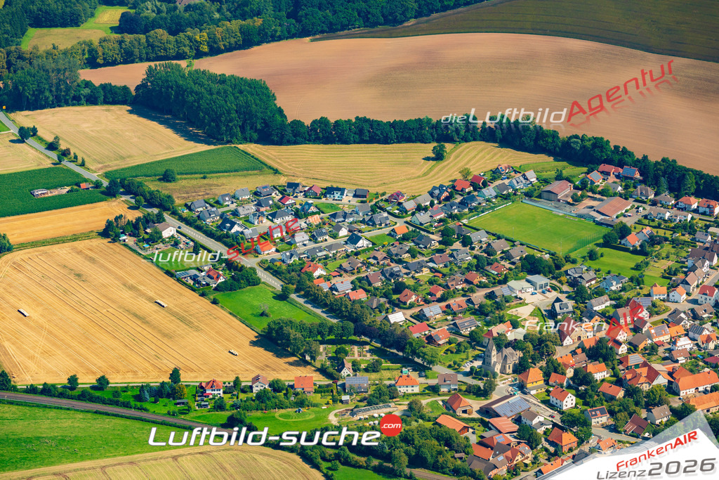 Reelsen Bad Driburg Bild- Das Luftbild wurde 2025 vom UL-Flugzeug heraus erstellt ( keine Drohne bzw. Drohnenaufnahme ) - Hochauflösende Luftaufnahme -Nicht vergleichbar mit Google Maps oder Satelittenbilder- Die Geschenkidee !Mit Lizenz und Bildrechte bestellbar - CC