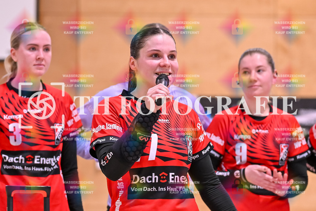 GER, SG Maulburg/Steinen - HB Kinzigtal, Handball, Suedbadenliga, 22. Spieltag, Saison 2023/2024, 27.04.2024 | Sharena Hasler (SG Maulburg/Steinen, #77)

GER, SG Maulburg/Steinen - HB Kinzigtal, Handball, Suedbadenliga, 22. Spieltag, Saison 2023/2024, 27.04.2024

Foto: TH Fotografie/Thomas Hess