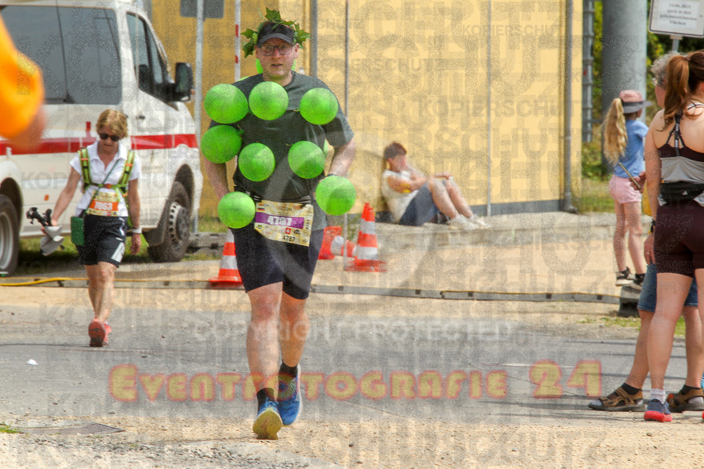 250614_1307_EV4_0496 | Sportfotografie im Rhein-Sieg Kreis, Köln, Bonn, NRW, Rheinland Pfalz, Hessen, etc. Unser Tätigkeitsfeld umfasst den Laufsport vom Volkslauf über den Marathon, Duathlon, Triathon bis zum Ultralauf wie Kölnpfad Ultra oder Schindertrail.