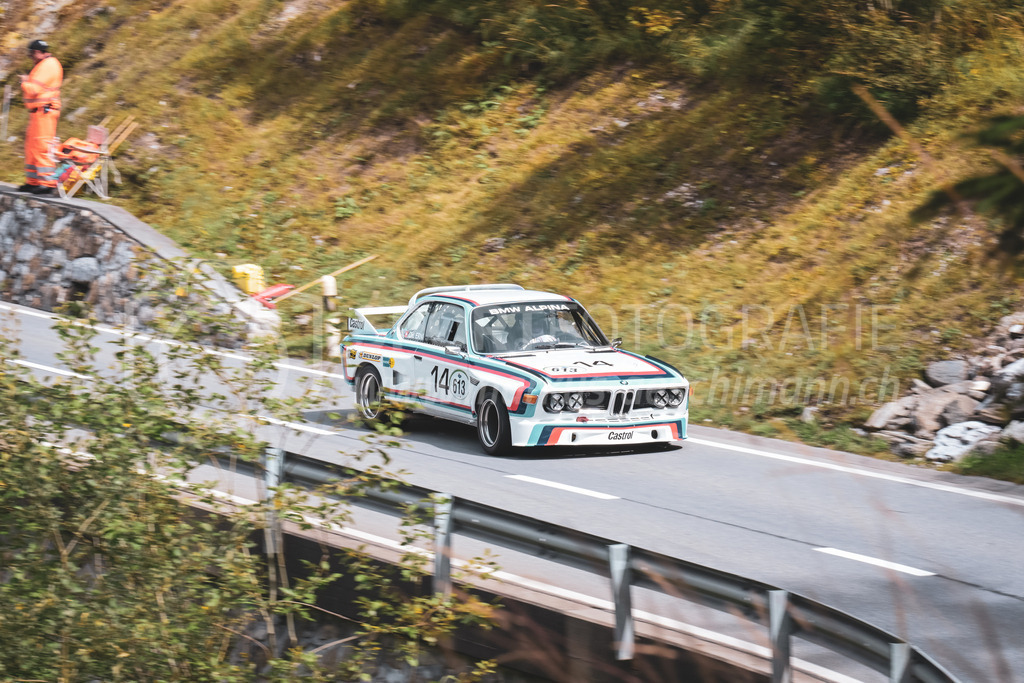 21. Arosa ClassicCar 2025 - 7. =September= 2025 | Christian Erni aus Siegershausen (SUI) in einem BMW 3.0 CS aus dem Jahre 1972 mit Startnummer 613 am Arosa ClassicCar 2025 in der Kategorie Demo..@arosaclassiccar, @arosa.official, #arosaclassiccar, #arosa, #76curves, #classiccarBild: Sportfotografie Markus Aeschimann | www.markus-aeschimann.ch - Realisiert mit Pictrs.com