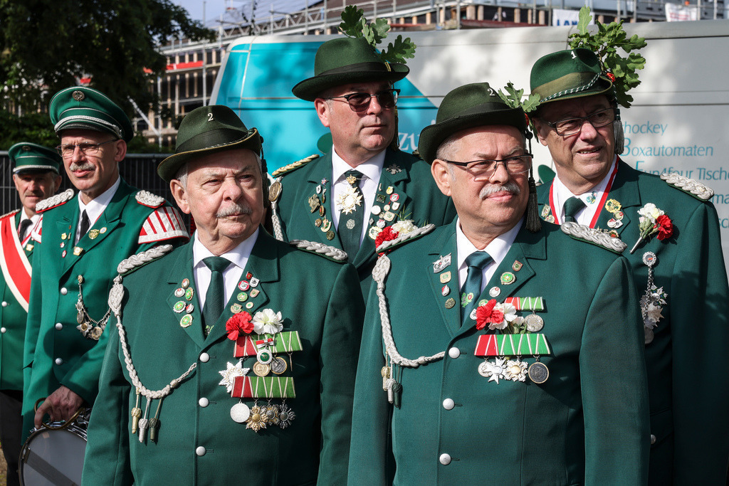 top-top.de 240531-011 | Foto, Video, Fotografie, Videografie, Fotobox, DJ, Discjockey, Musik, Musikbox, Veranstaltung, Photobooth, Amazon, Ebay, Buchtipp, Bestseller, Autor, Verlag, Buch, Wesel, Hamminkeln, NRW, Dinslaken, Rees, Drohne, Hochzeit, Party, Fotobox, Wesel, Fotograf