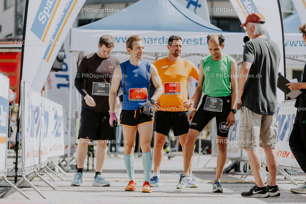 240825_Treppenlauf-212 | Professionelle Fotos Ihrer Laufsportveranstaltung.