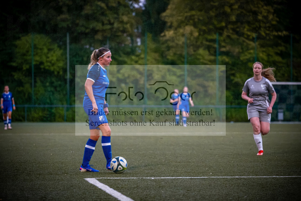 SG Holzhausen / Schölerberg / TuS Nahne - SV Harderberg | Fr.-BZP Weser-Ems · SG Holzhausen / Schölerberg / TuS Nahne - 1. Damen · Sportplatz Auf dem Volke - Realisiert mit Pictrs.com