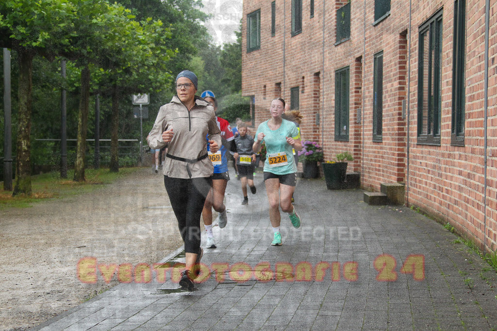 240622_1043_EV4_0706 | Sportfotografie im Rhein-Sieg Kreis, Köln, Bonn, NRW, Rheinland Pfalz, Hessen, etc. Unser Tätigkeitsfeld umfasst den Laufsport vom Volkslauf über den Marathon, Duathlon, Triathon bis zum Ultralauf wie Kölnpfad Ultra oder Schindertrail.