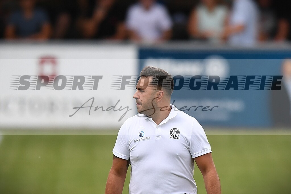 D5S_5046 | Kaufen Sie Sportbilder im Onlineshop von Andy Scherrer Sportfotografie. Faszinierende Bilder von Sportevents aus der ganzen Schweiz. Fussball, Frauenfussball, Unihockey, Handball, Schwingen und weiteren Sportarten. - Realisiert mit Pictrs.com