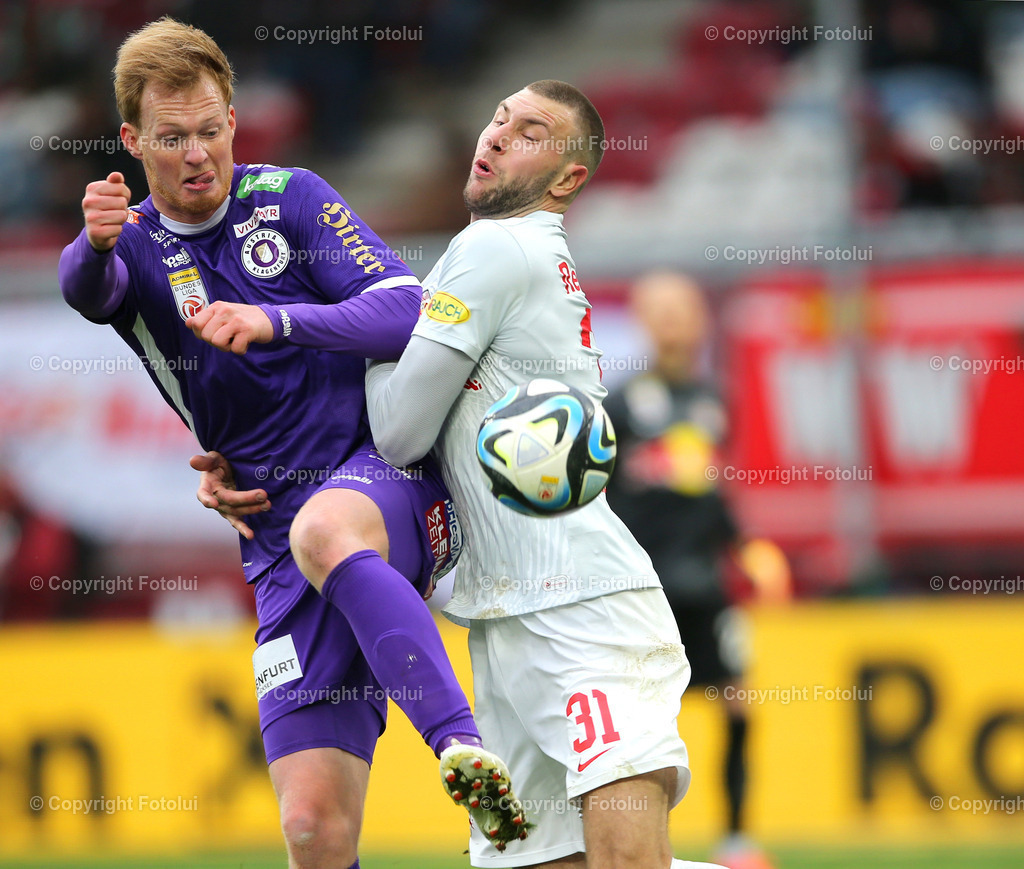 A_LUI_21042024_31 | SPORT,FUSSBALL.ADMIRAL BUNDESLIGA RED BULL SALZBURG-AUSTRIA KLAGENFURT. 21.04.2024 IM BILD: STRAHINJA PAVLOVIC (SALZBURG) UNDJONAS ARWEILER  (KLAGENFURT) FOTO.FOTOLUI/MW