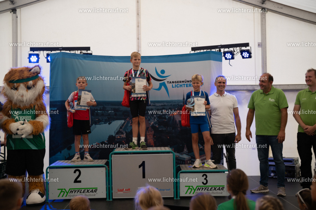 FSC08324 | Lichterlauf  - Realisiert mit Pictrs.com